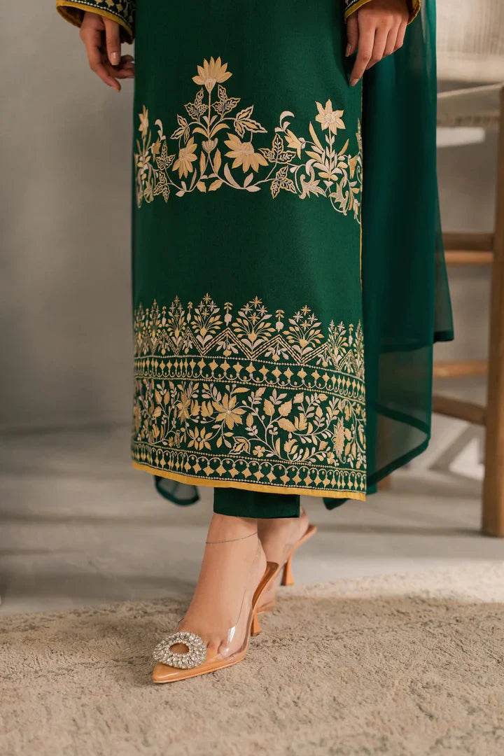 ROYAL GREEN